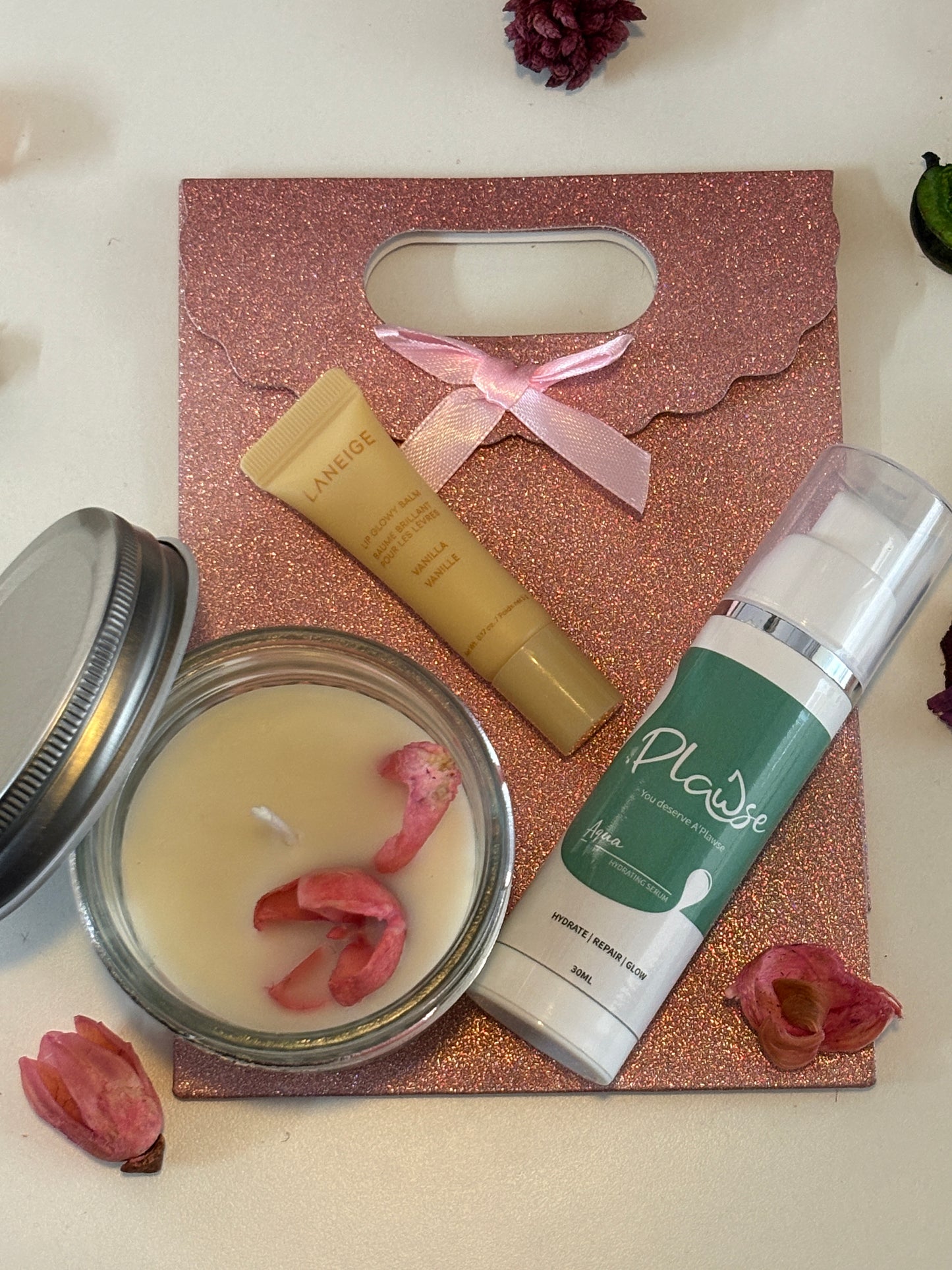 Bridesmaid Glow Hamper 💌